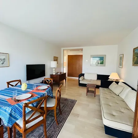 Relax At Basette With Large Garden And Swimming Pool Just A Few Minutes From Beaches Apartamento