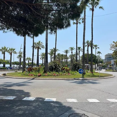 Relax At Basette With Large Garden And Swimming Pool Just A Few Minutes From Beaches Apartman Antibes